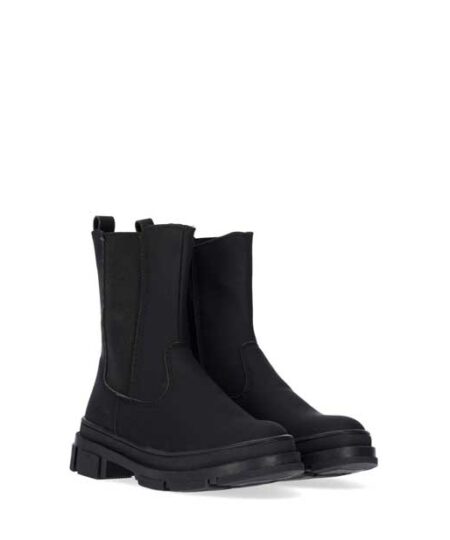 bota 23271 FOCA-01 Negro frente chika10 chikihuellas