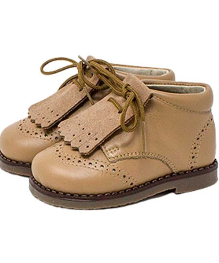 bota calzado respetuoso 11255 beige flecos piruflex cordones chikihuellas
