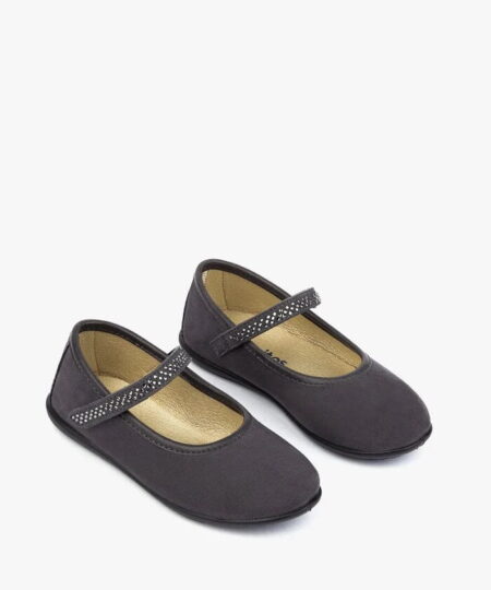 bailarina mercedita gris frente MI126578 conguitos chikihuellas