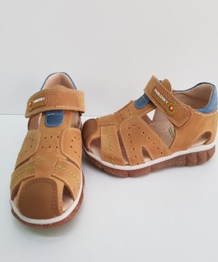 Sandalia Camel Cerrada Pablosky