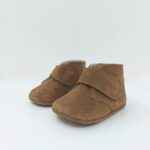 bota sin suela marron velcro chuches