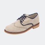 zapato comunion beige con prespuntes marino titanitos