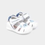 sandalia cangrejo y pez azul biomecanics
