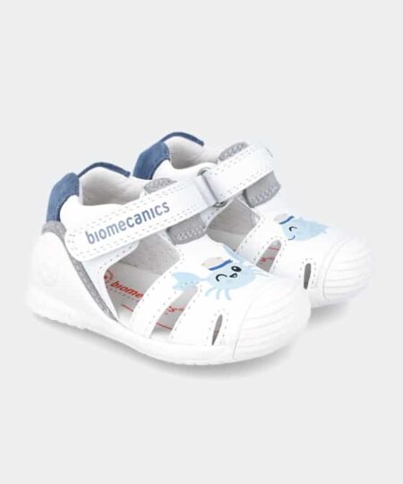 sandalia cangrejo y pez azul biomecanics