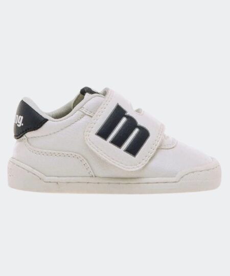 deportiva baby usain marino y blanco de la marca mustang free