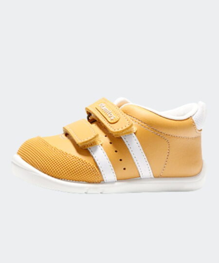 deportiva respetuosa amancio mostaza titanitos lavable