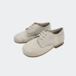 blucher color crudo en lino con cordones de la marca pirufin