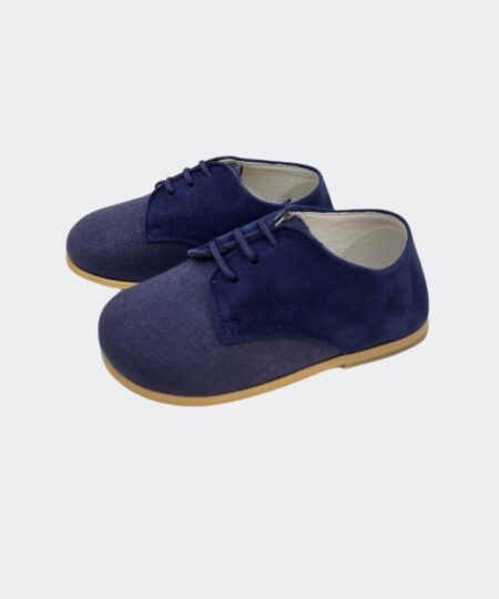 blucher lino en marino con cierre de cordones de la marca pirufin