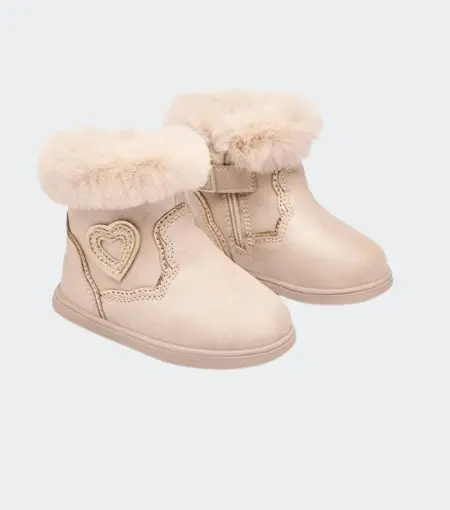 Botas Respetuosas Corazon Beig Conguitos