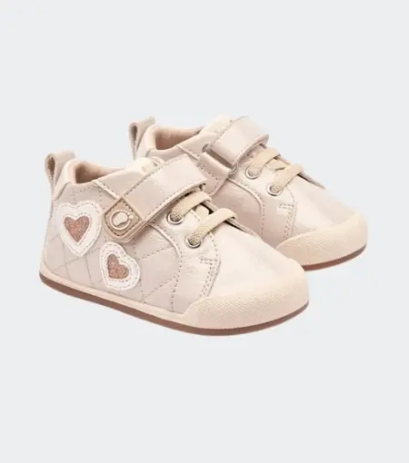 Zapatillas Respetuosas Charol Beige Conguitos