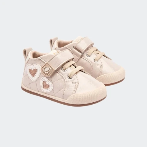 Inicio - Zapatería infantil y juvenil online 8 Zapatillas Respetuosas Charol Beige Conguitos