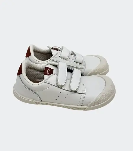 Inicio - Zapatería infantil y juvenil online deportiva respetuosa teja igor lado chikihuellas