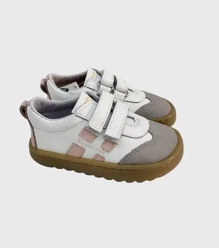 Inicio - Zapatería infantil y juvenil online deportiva lisboa rosa blanditos lado chikihuellas