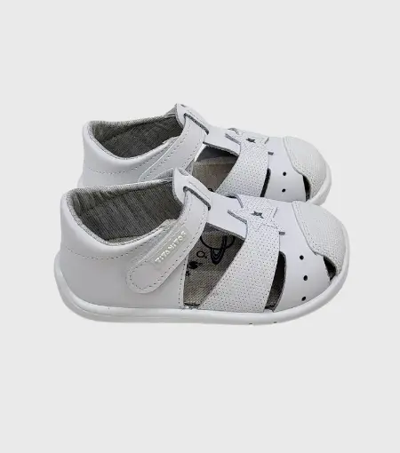 Inicio - Zapatería infantil y juvenil online sandalia barefoot emilio blanco titanitos lado chikihuellas