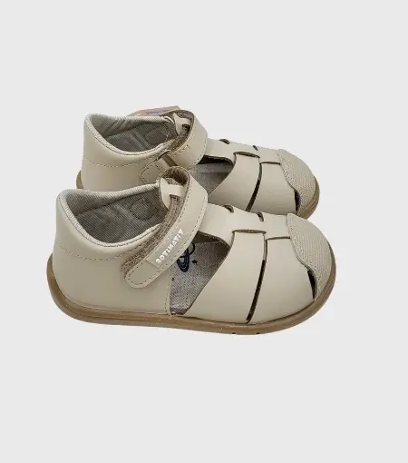 Inicio - Zapatería infantil y juvenil online sandalia barefoot felix crema titanitos lado chikihuellas
