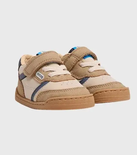 Deportiva Respetuosa 49007 Arena Mustang Free